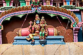 The great Chola temples of Tamil Nadu - The Sri Ranganatha Temple of Srirangam. Detail of the decorations of the mandapa at the entrance of the temple (southern branch of the fourth courtyard).